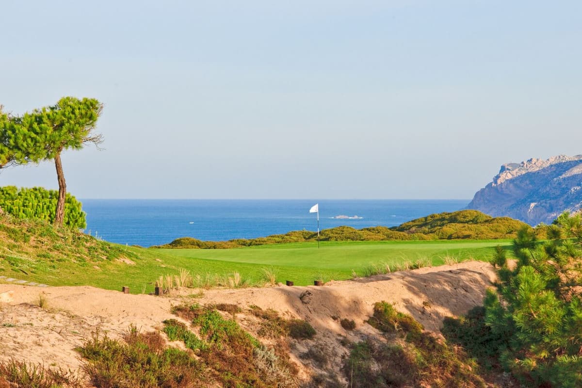 Oitavos Dunes, Cascais