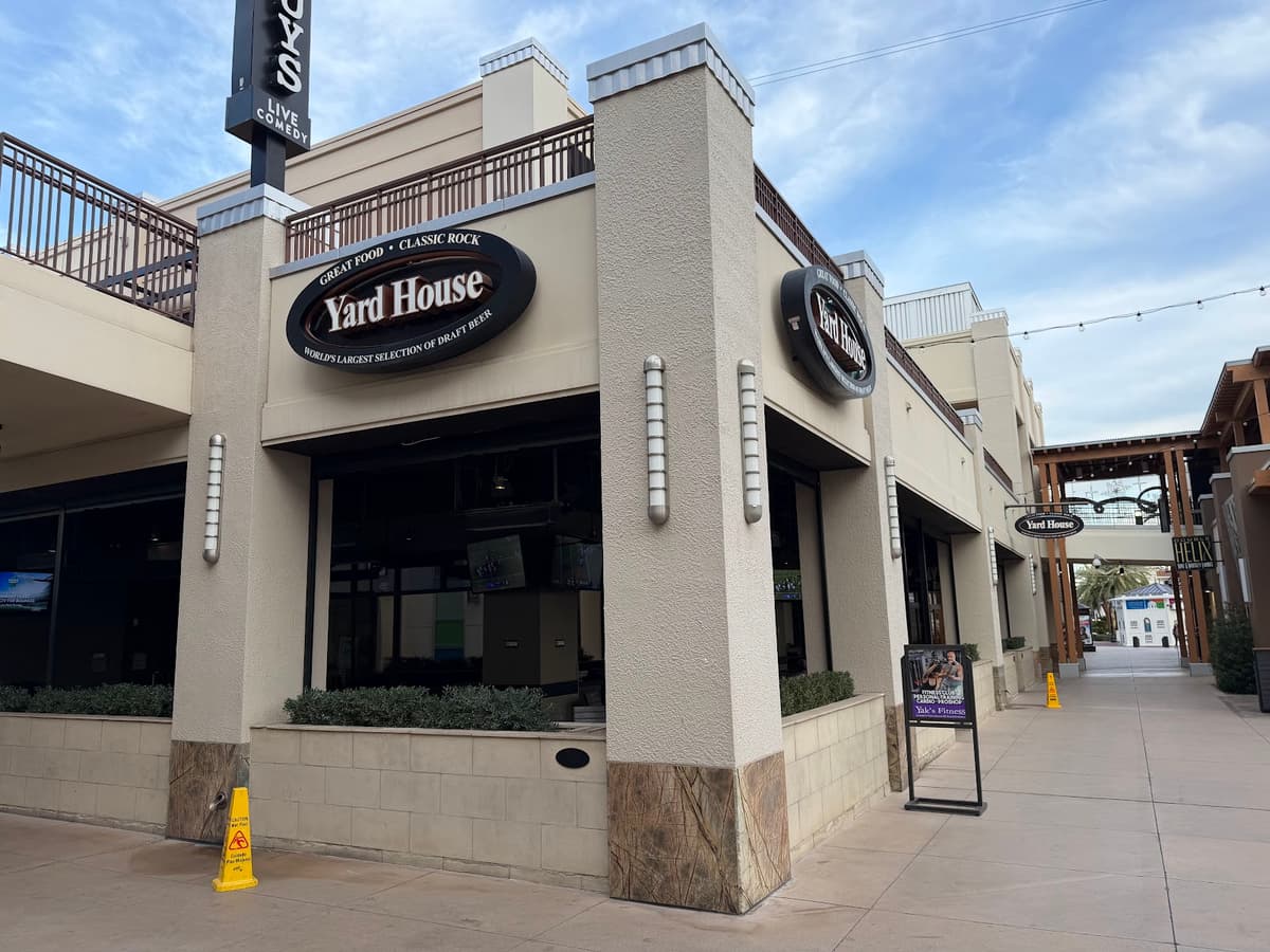 Sports bars in Las Vegas, NV