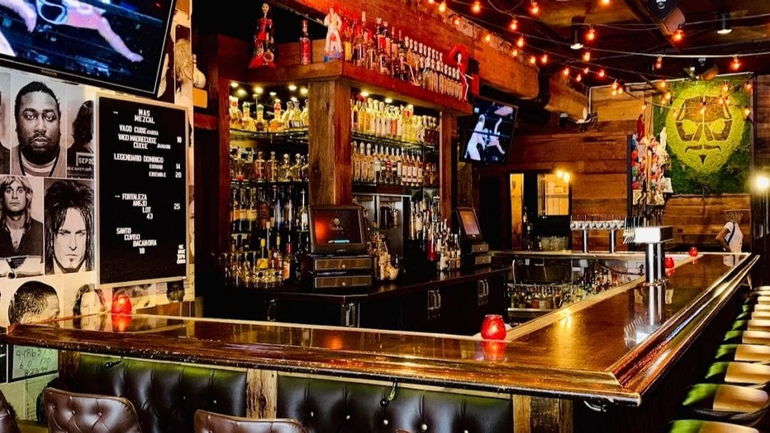 Sports bars in San Diego, CA